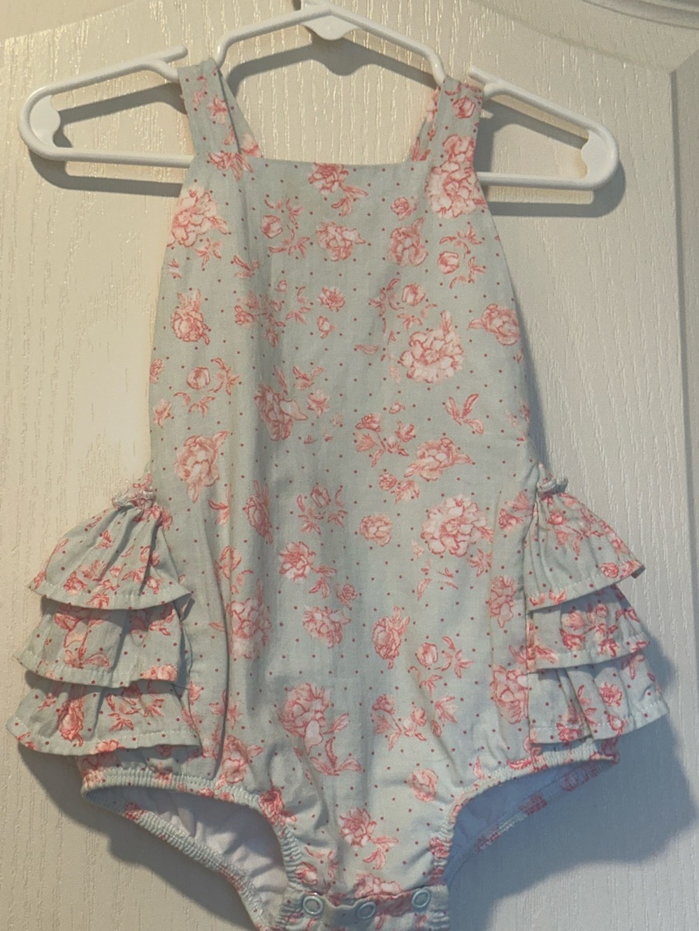 Mud Pie Pink Floral Ruffle Bubble Romper | 6–9M